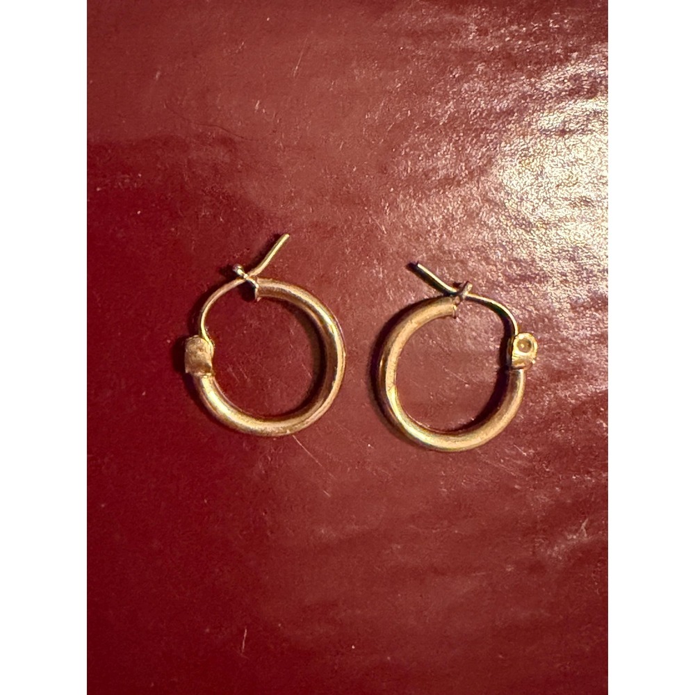 JCM Jacmel Mauritius 10k Yellow Gold Hoop Earrings 1/2"